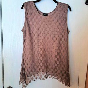 Women's Contemprorary Top
